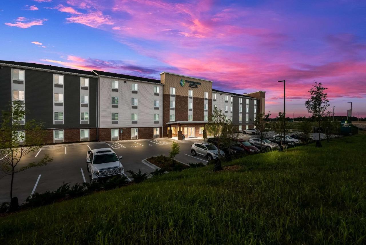 Woodspring Suites Milwaukee - Menomonee Falls Exterior photo